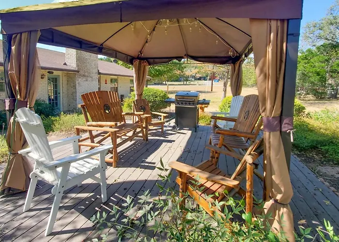 Suniland Cottage