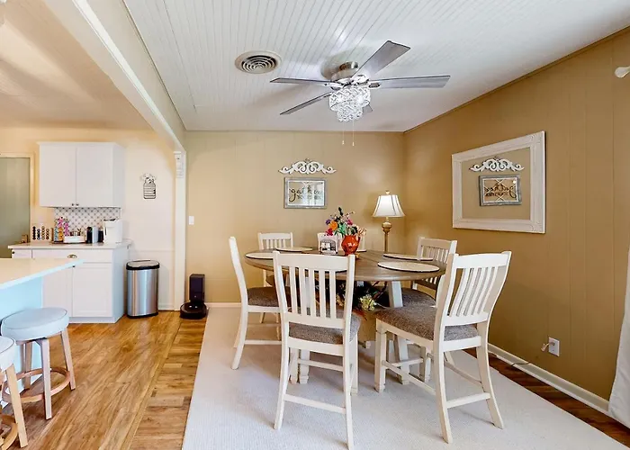 Suniland Cottage